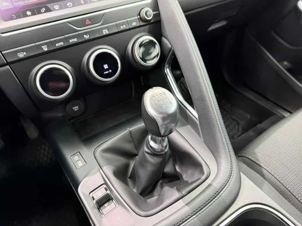 Jaguar E-Pace 2.0D 180 CV AWD aut. SE (697) 01/2019-photo-14