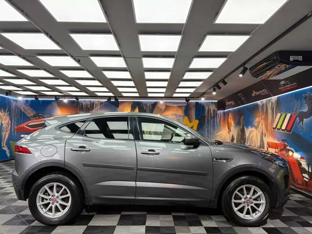 Jaguar E-Pace 2.0D 180 CV AWD aut. SE (697) 01/2019-photo-6