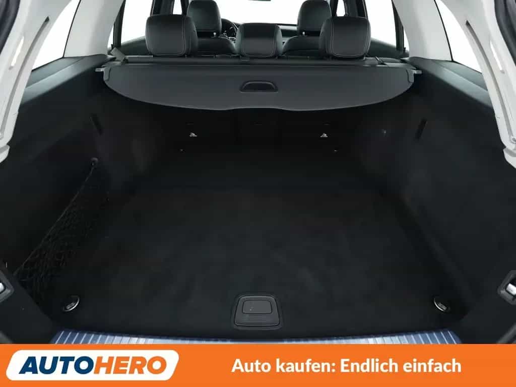 Mercedes-Benz C-Class d T Avantgarde Aut. *NAVI*LED*TEMPO*SHZ* 08/2020-photo-17