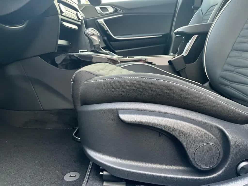 Kia Ceed 1.5T GT-Line DCT7 Navi Soundsystem LED Klim 02/2026-photo-13