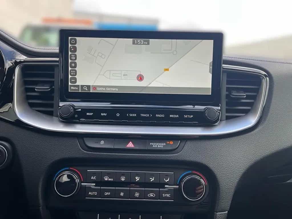 Kia Ceed 1.5T GT-Line DCT7 Navi Soundsystem LED Klim 02/2026-photo-8