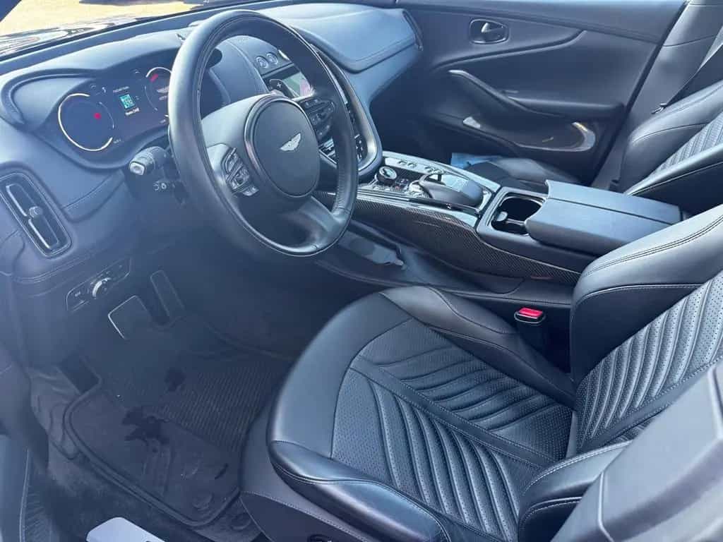 Aston Martin DBX 707-4.0V8-23Zoll-B&O-Carbon-Voll-XPEL 03/2024-photo-14