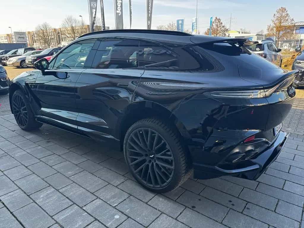 Aston Martin DBX 707-4.0V8-23Zoll-B&O-Carbon-Voll-XPEL 03/2024-photo-4
