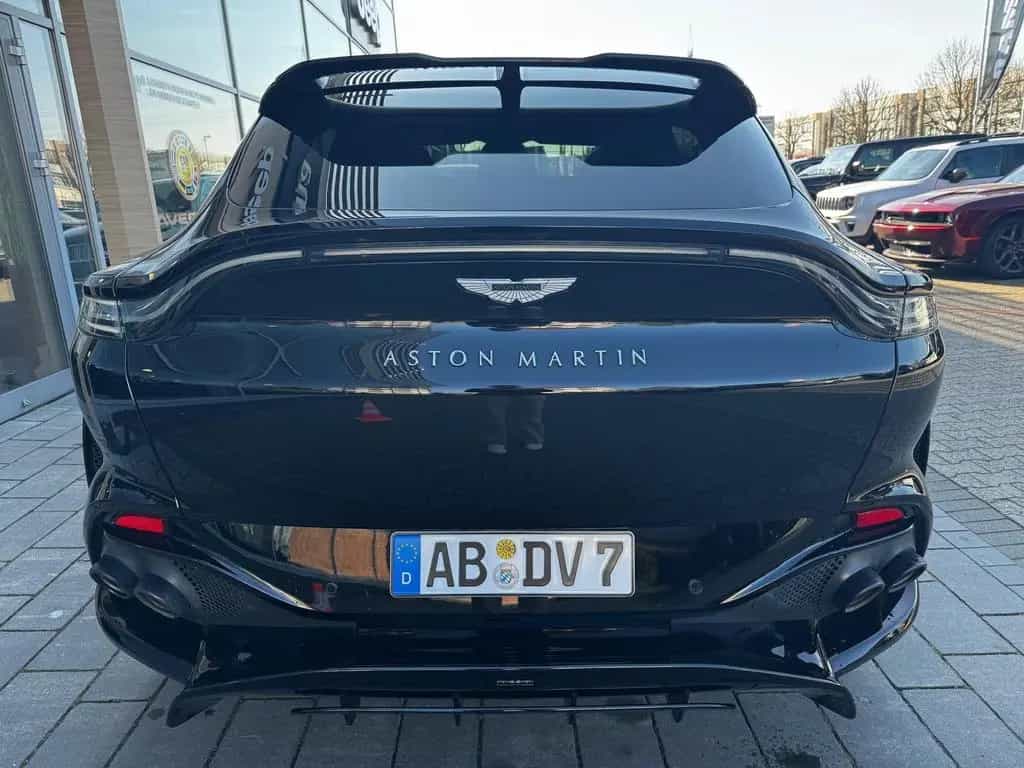 Aston Martin DBX 707-4.0V8-23Zoll-B&O-Carbon-Voll-XPEL 03/2024-photo-5