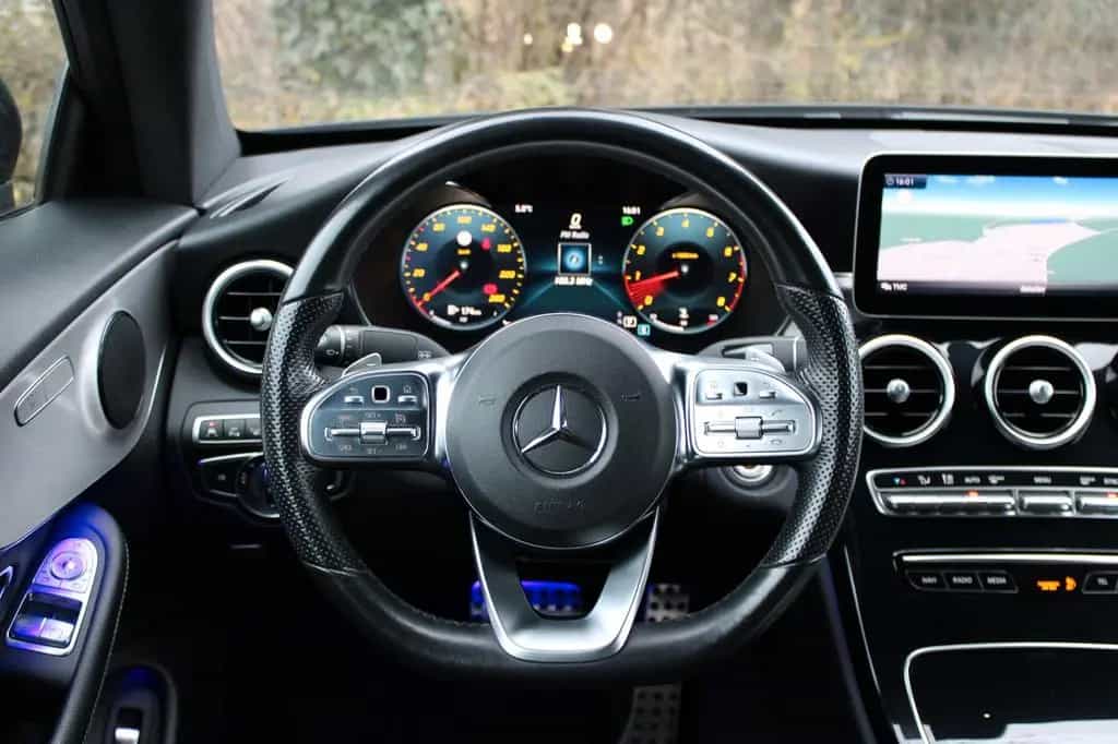 Mercedes-Benz C-Class 300 Coupe *AMG-Line*HUD*DC*360Cam*Multibeam* 10/2018-photo-14