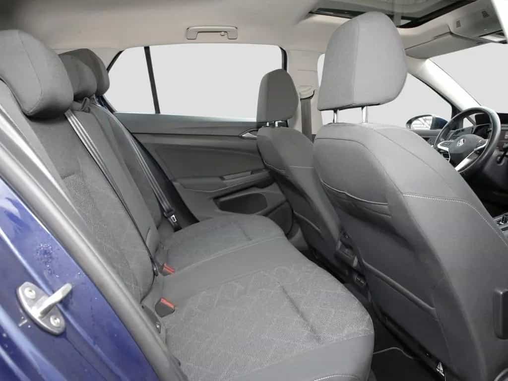 Volkswagen Golf VIII 1.5 eTSI DSG Life Pano AHK Navi+VC ACC 07/2020-photo-10