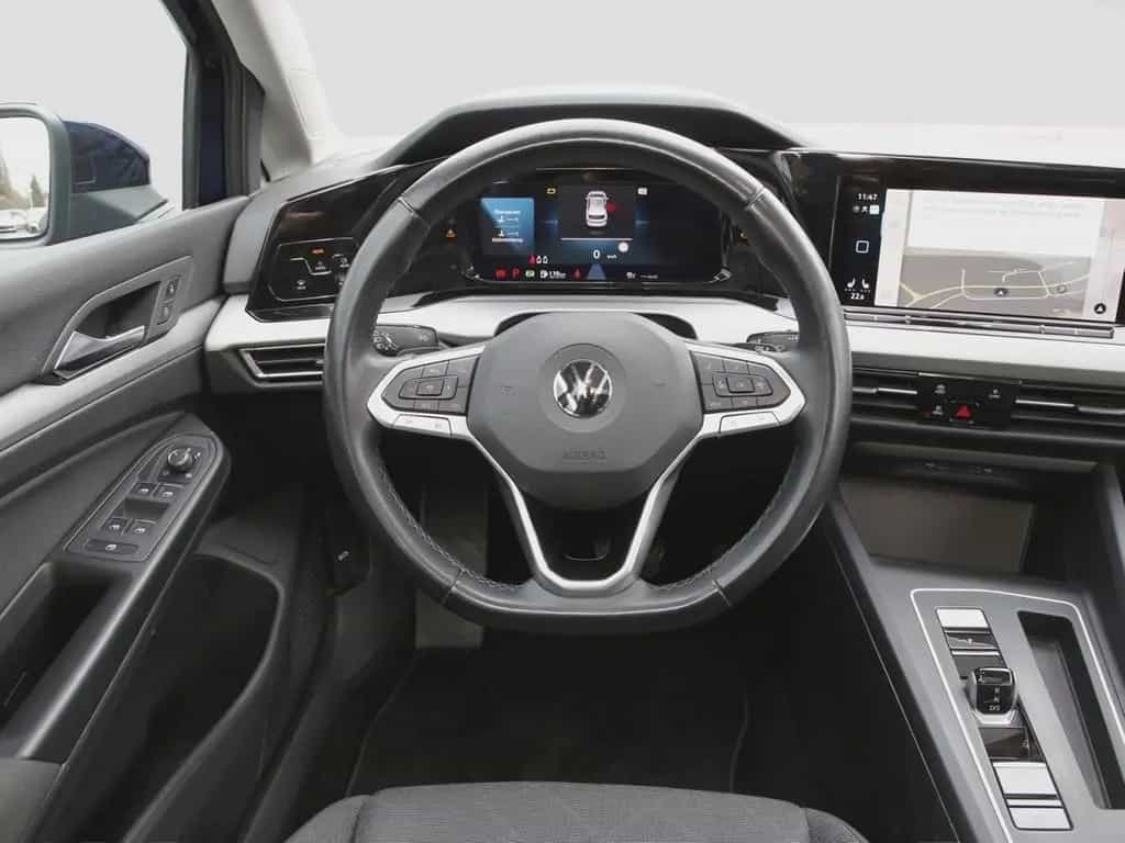 Volkswagen Golf VIII 1.5 eTSI DSG Life Pano AHK Navi+VC ACC 07/2020-photo-13