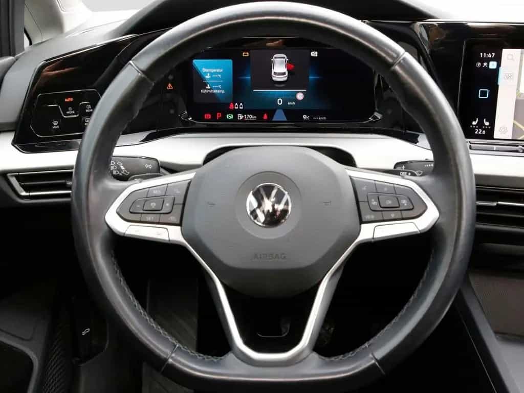 Volkswagen Golf VIII 1.5 eTSI DSG Life Pano AHK Navi+VC ACC 07/2020-photo-14