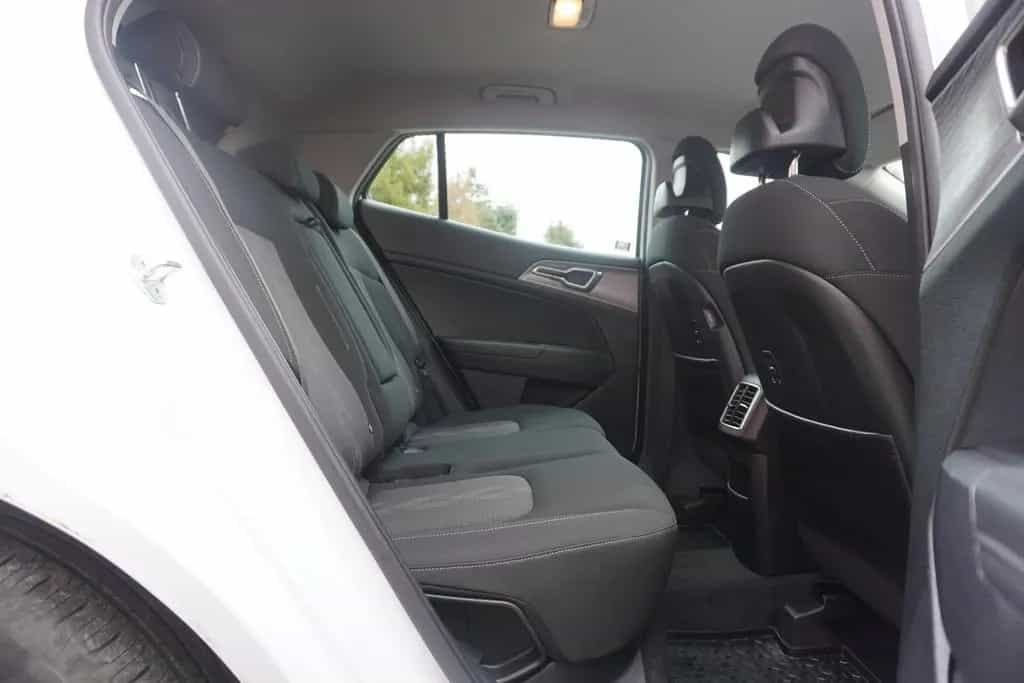 Kia Sportage 1.6T-GDI LED Navi DAB Kamera PDC 11/2022-photo-27