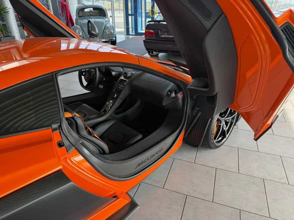 McLaren 675LT .  wen. KM 12/2016-photo-12