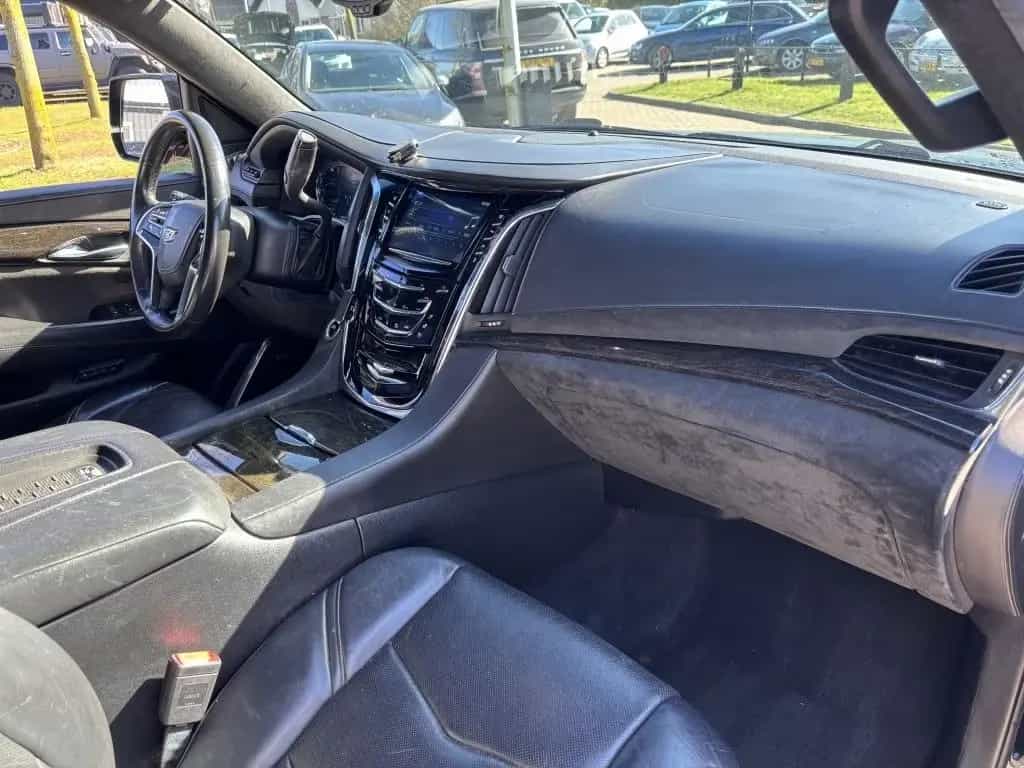 Cadillac Escalade 6.2 V8 ESV Platinum 2016 LEES BESCHRIJV 01/2016-photo-14