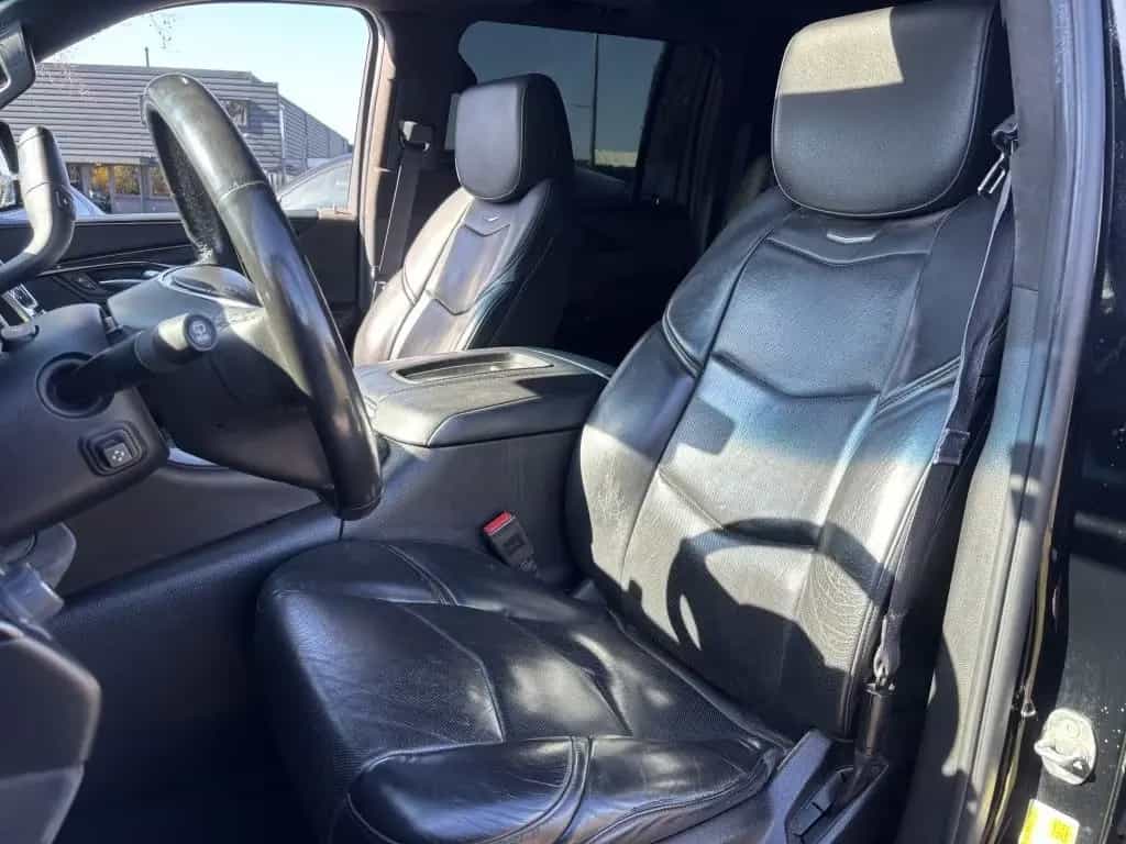 Cadillac Escalade 6.2 V8 ESV Platinum 2016 LEES BESCHRIJV 01/2016-photo-16