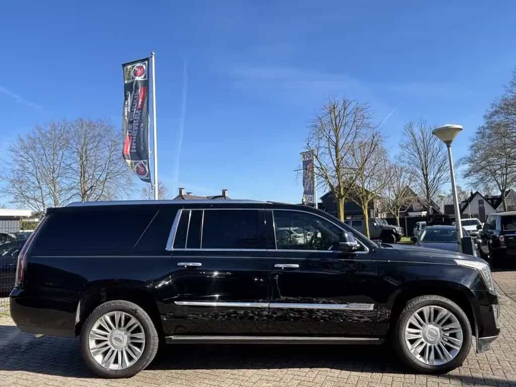 Cadillac Escalade 6.2 V8 ESV Platinum 2016 LEES BESCHRIJV 01/2016-photo-3