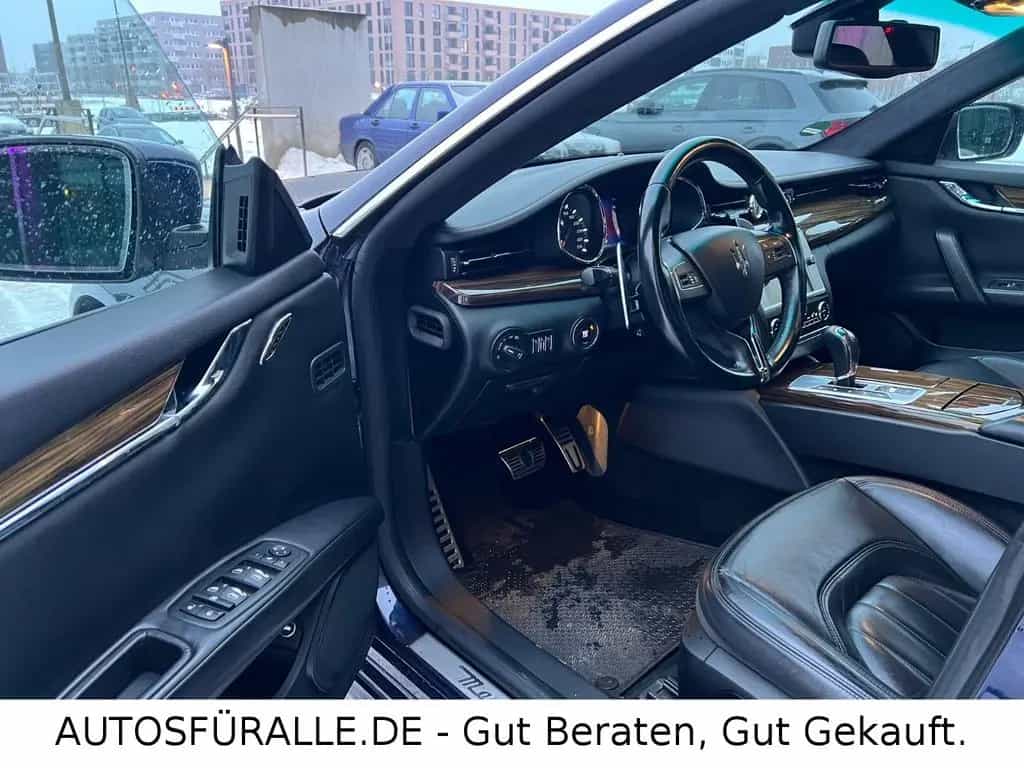 Maserati Quattroporte *3.0*V6*SQ4*Autom.*Leder*SD*TOP! 07/2013-photo-11