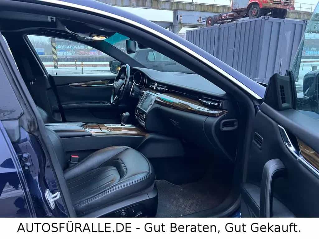Maserati Quattroporte *3.0*V6*SQ4*Autom.*Leder*SD*TOP! 07/2013-photo-14