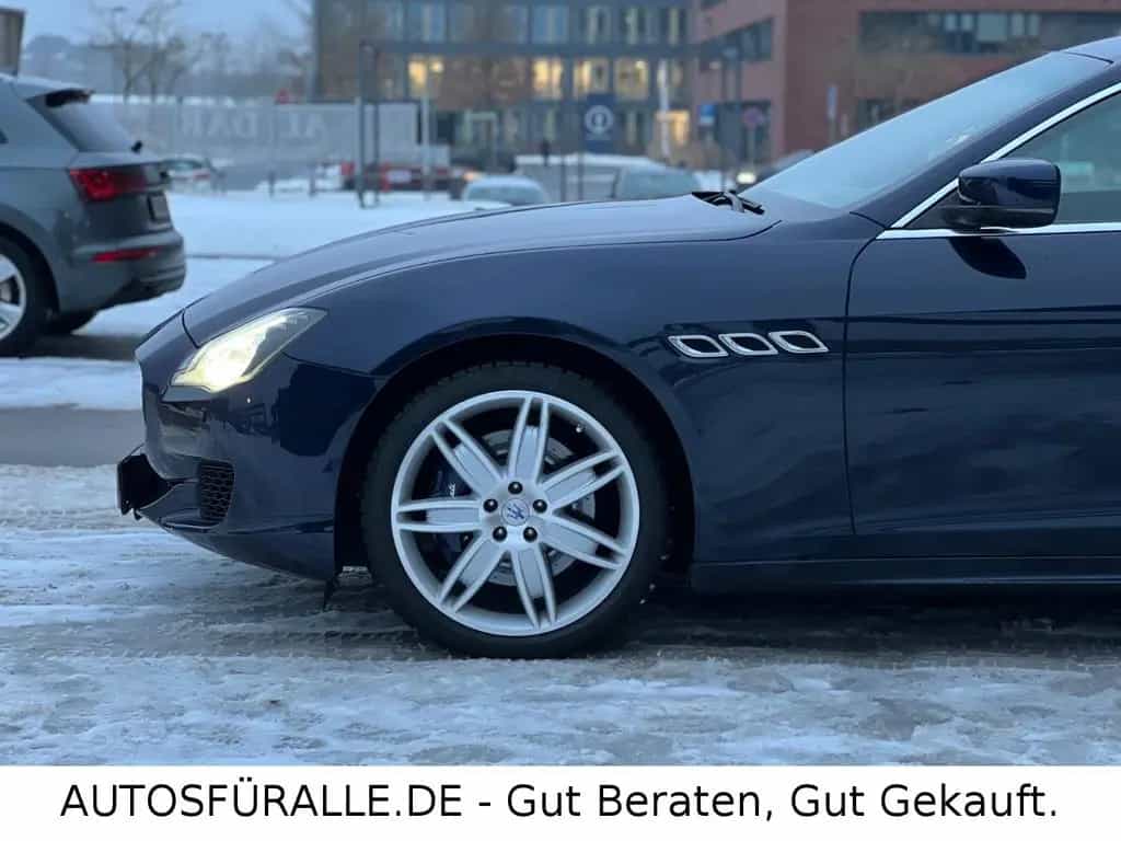 Maserati Quattroporte *3.0*V6*SQ4*Autom.*Leder*SD*TOP! 07/2013-photo-23