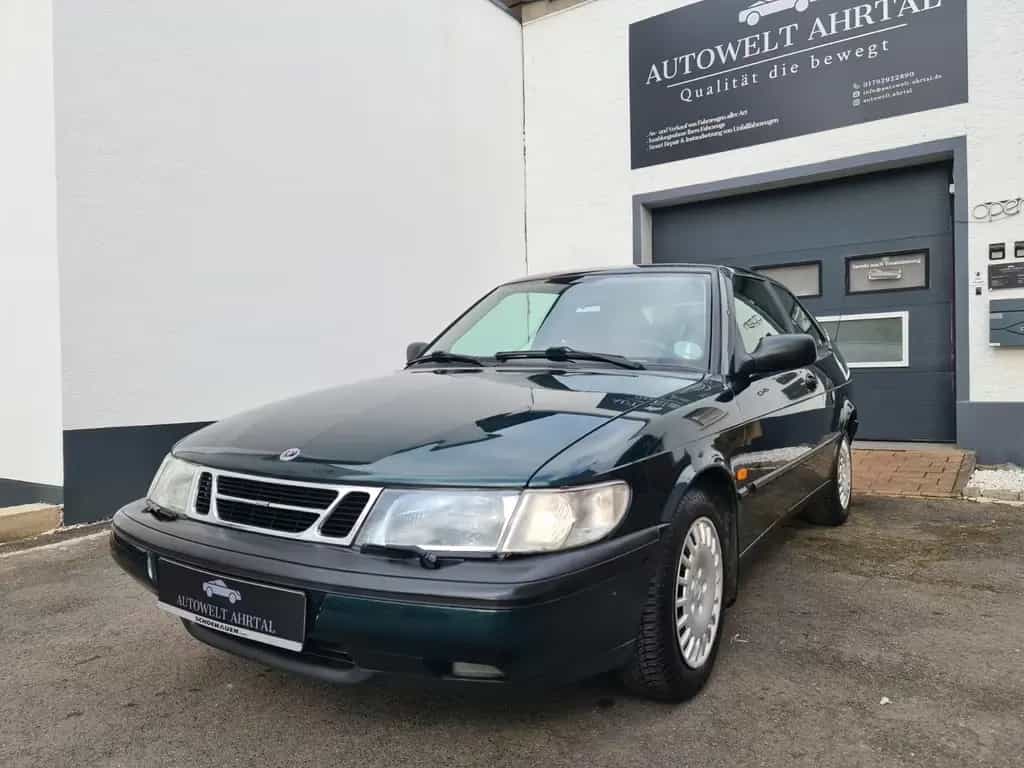 Saab 900 *EINWANDFREIER ZUSTAND * TÜV NEU* 05/1995-photo-0