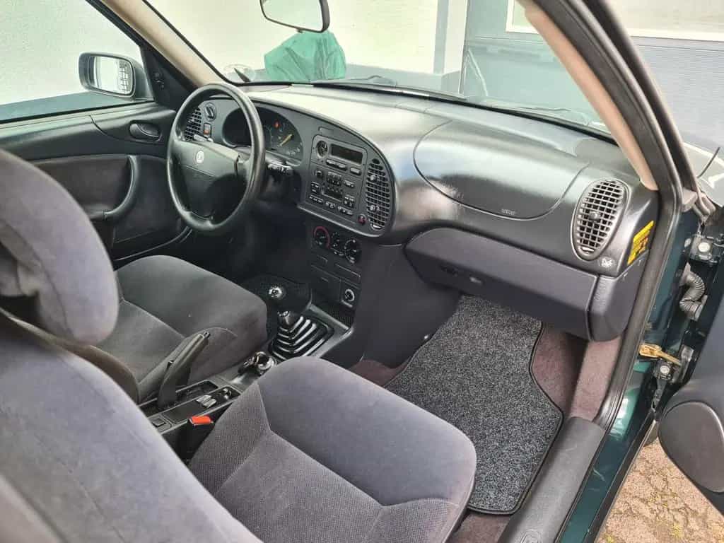 Saab 900 *EINWANDFREIER ZUSTAND * TÜV NEU* 05/1995-photo-11