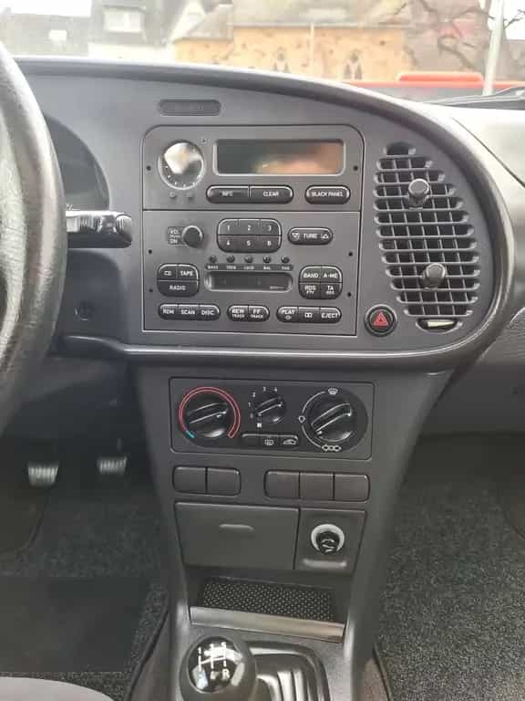 Saab 900 *EINWANDFREIER ZUSTAND * TÜV NEU* 05/1995-photo-15
