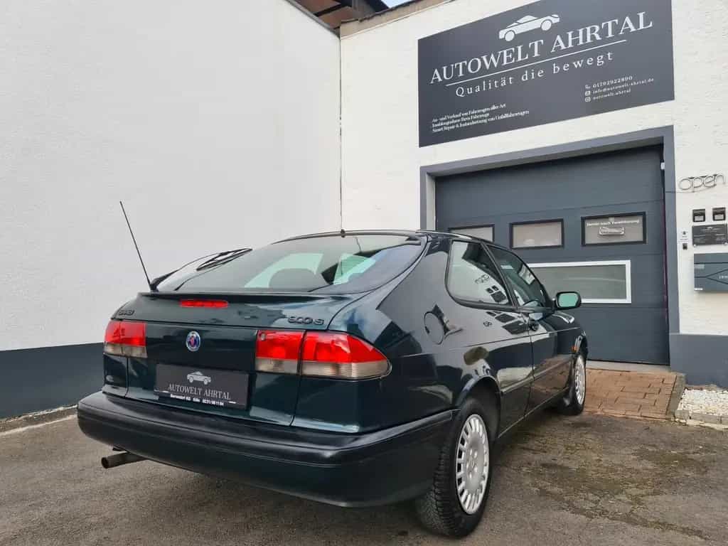 Saab 900 *EINWANDFREIER ZUSTAND * TÜV NEU* 05/1995-photo-4