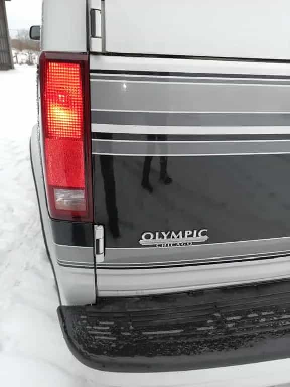 Chevrolet Astro Van Olympic Chicago Tradewinds 07/1995-photo-11