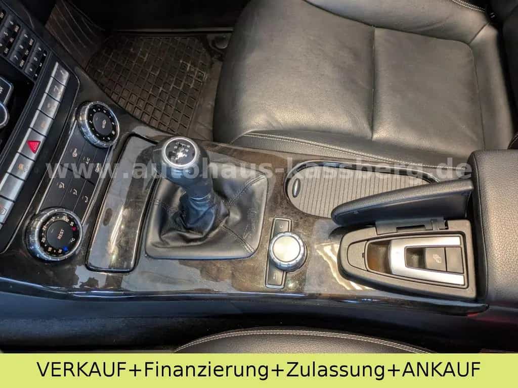 Mercedes-Benz SLK-Class 04/2011-photo-17