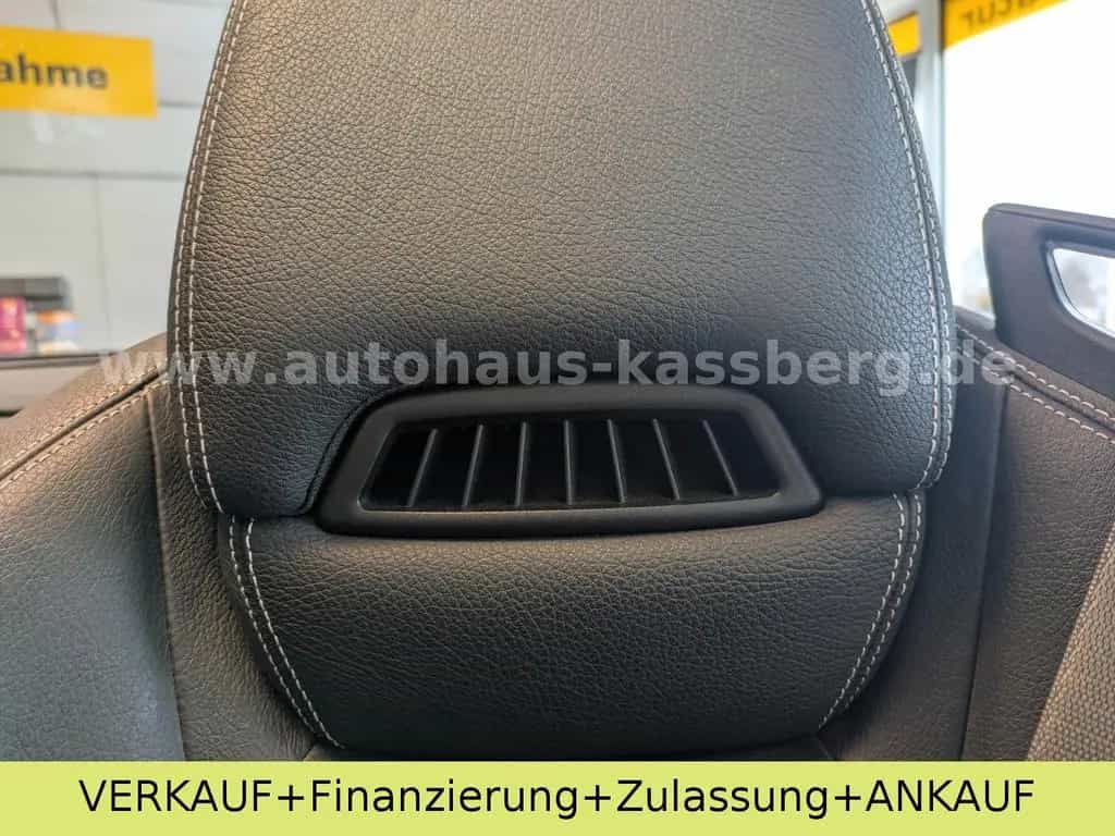Mercedes-Benz SLK-Class 04/2011-photo-8