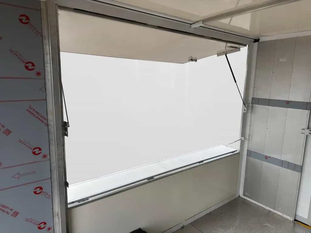Iveco Daily Foodtruck Imbisswagen /Automatik 06/2012-photo-12