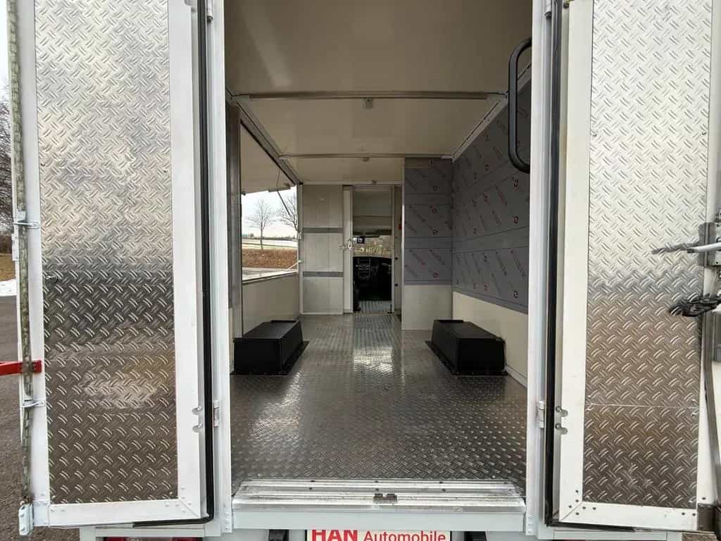 Iveco Daily Foodtruck Imbisswagen /Automatik 06/2012-photo-14