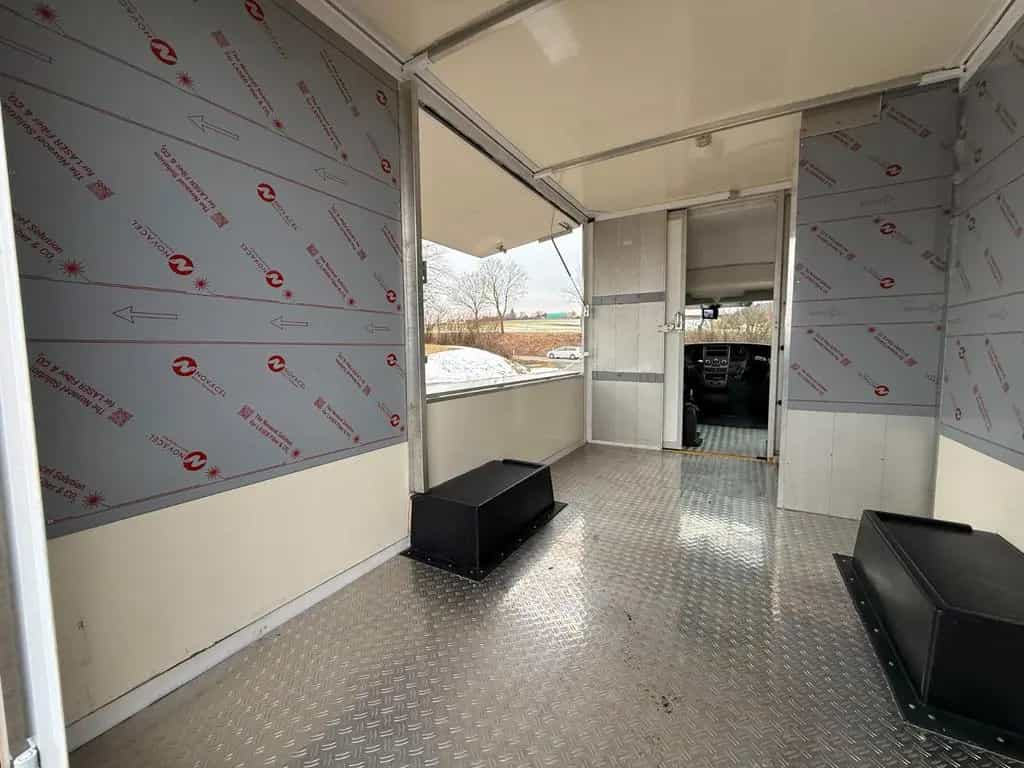 Iveco Daily Foodtruck Imbisswagen /Automatik 06/2012-photo-16