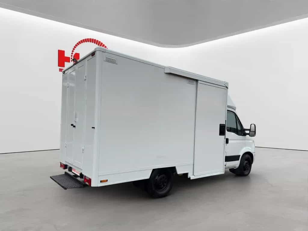 Iveco Daily Foodtruck Imbisswagen /Automatik 06/2012-photo-2
