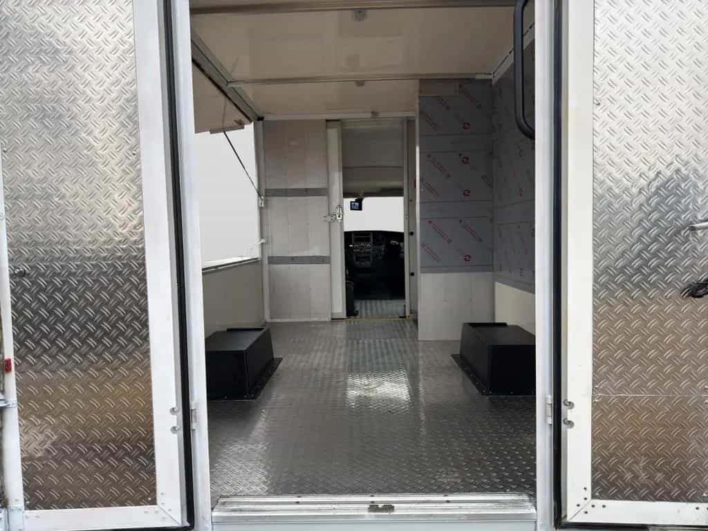 Iveco Daily Foodtruck Imbisswagen /Automatik 06/2012-photo-9