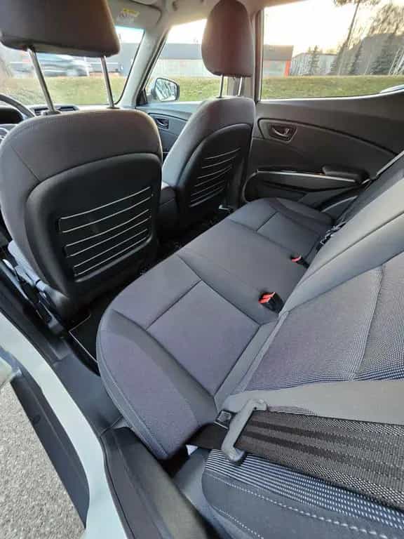 KGM Tivoli Essential 2 WD 6-Gang Automatik 09/2025-photo-9