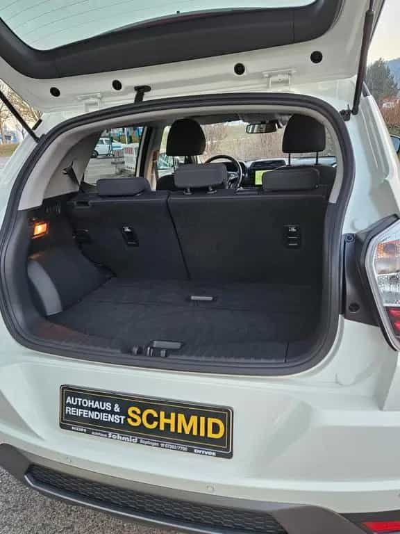 KGM Tivoli Essential 2 WD 6-Gang Automatik 09/2025-photo-5