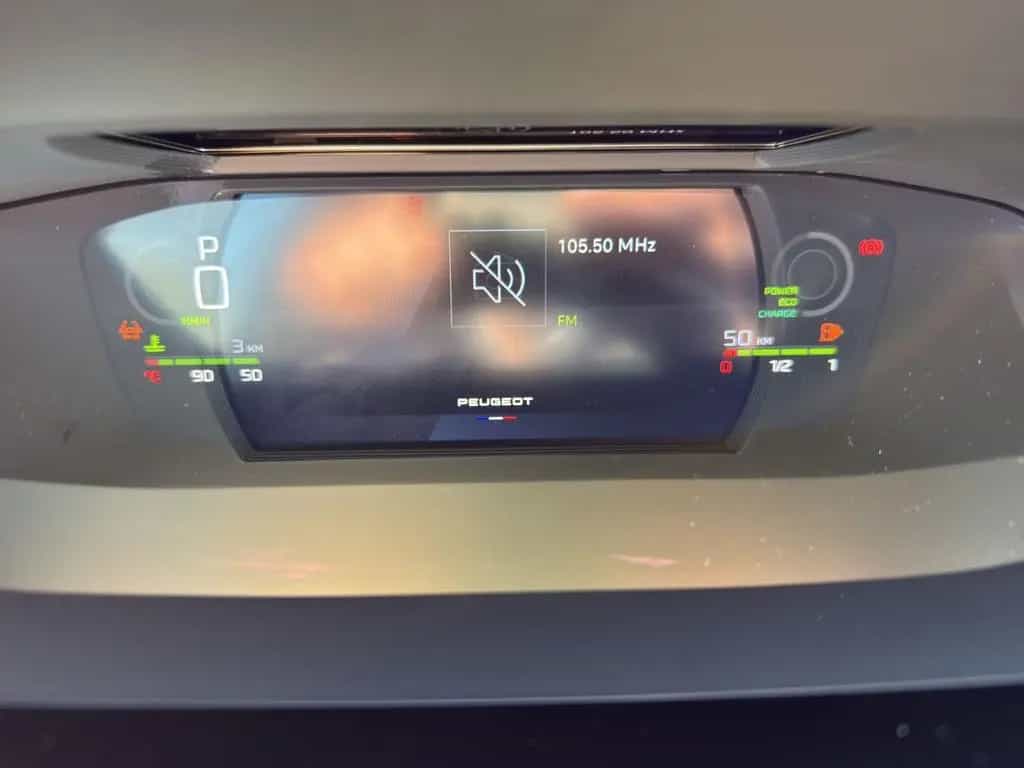 Peugeot 308 Neuer 308 SW GT EXCLUSIVE HYBRID 145 e-DSC6 null-photo-9