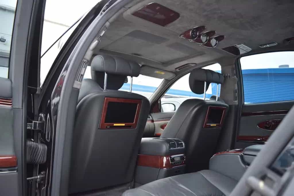 Maybach 57 08/2003-photo-19