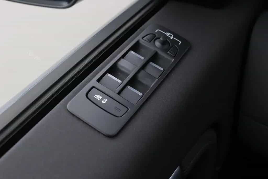 Land Rover Discovery Sport D180 2.0 S | automatik | Vol-Led 06/2021-photo-32