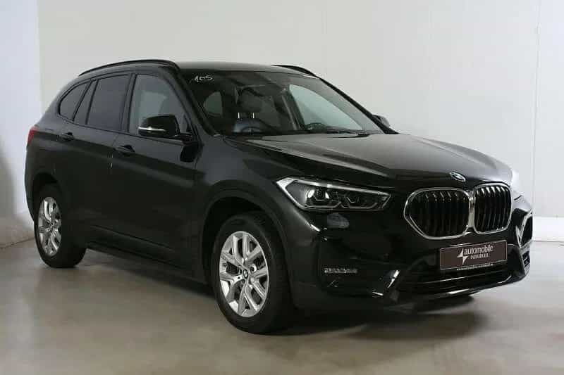 BMW X1 20iA sDr Sport Line LED Navi Leder Kamera 05/2022-photo-2