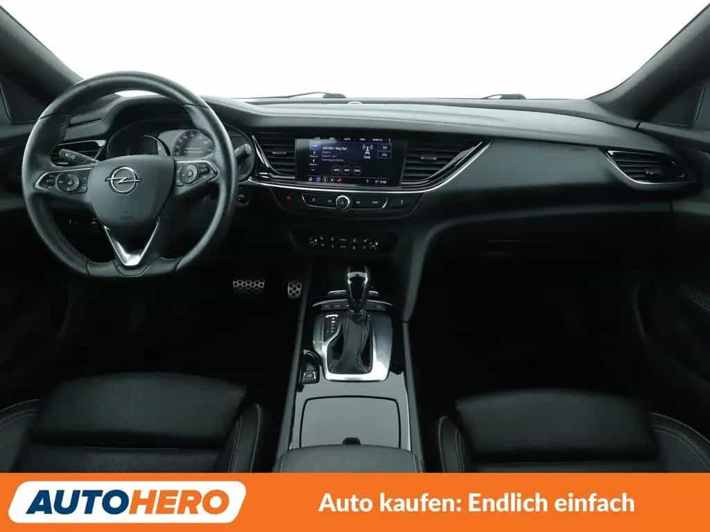 Opel 2.0 CDTI GSi 4x4 Aut.*AHK*NAV*MATRIX*TEMP*360CAM 01/2020-photo-11