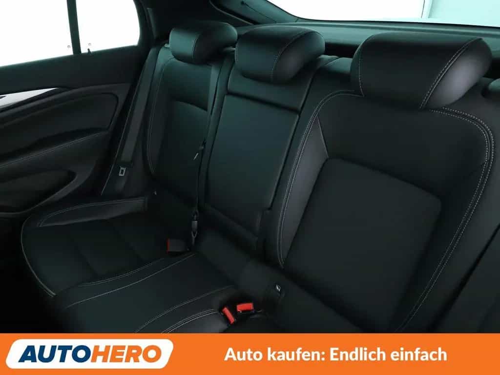 Opel 2.0 CDTI GSi 4x4 Aut.*AHK*NAV*MATRIX*TEMP*360CAM 01/2020-photo-13
