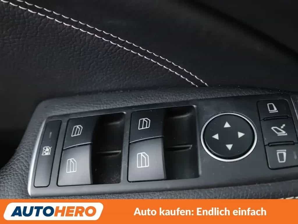 Mercedes-Benz GLA-Class 200 Urban Style Edition Aut.*NAVI*LED*PDC* 02/2019-photo-26
