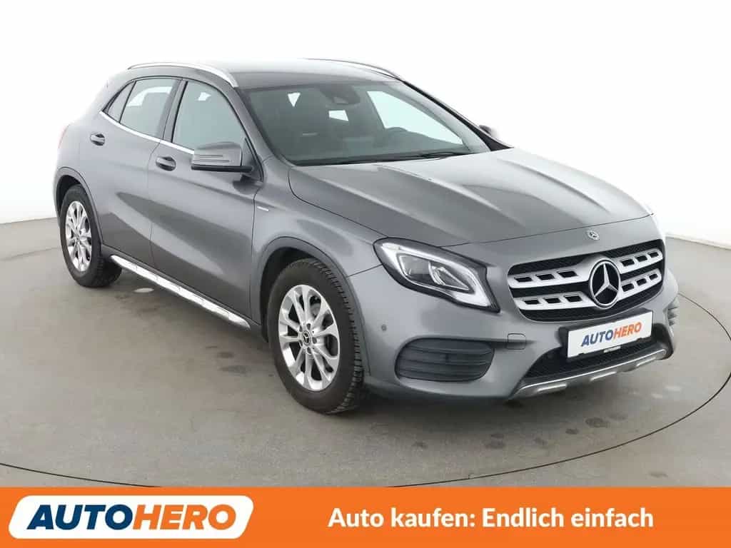 Mercedes-Benz GLA-Class 200 Urban Style Edition Aut.*NAVI*LED*PDC* 02/2019-photo-7