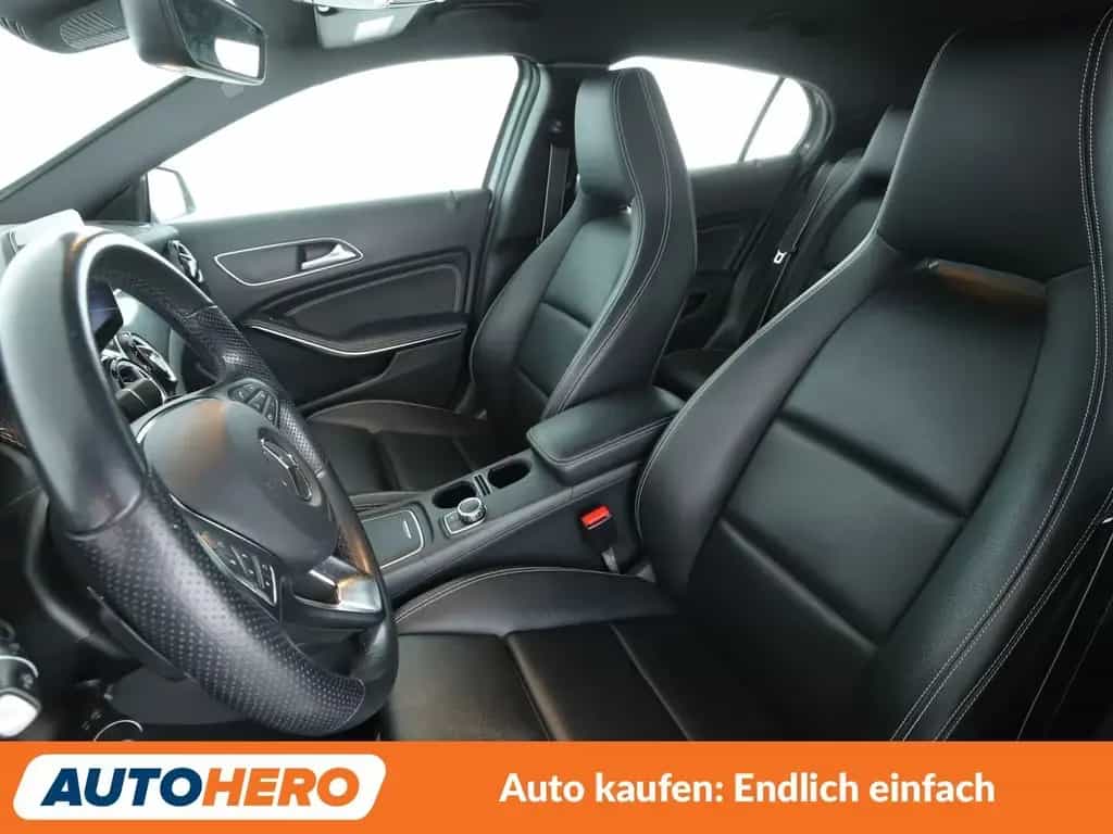 Mercedes-Benz GLA-Class 200 Urban Style Edition Aut.*NAVI*LED*PDC* 02/2019-photo-9