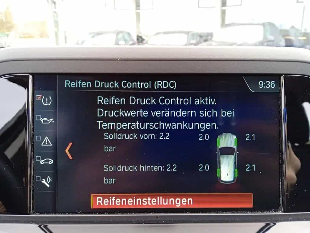 BMW X3 xDrive 20i  xLine Aut.+ACC+DAB+HUD+KAMERA+LED 09/2019-photo-17