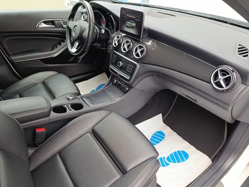 Mercedes-Benz GLA-Class 250 4Matic Urban Style Edition Leder Navi 11/2018-photo-10