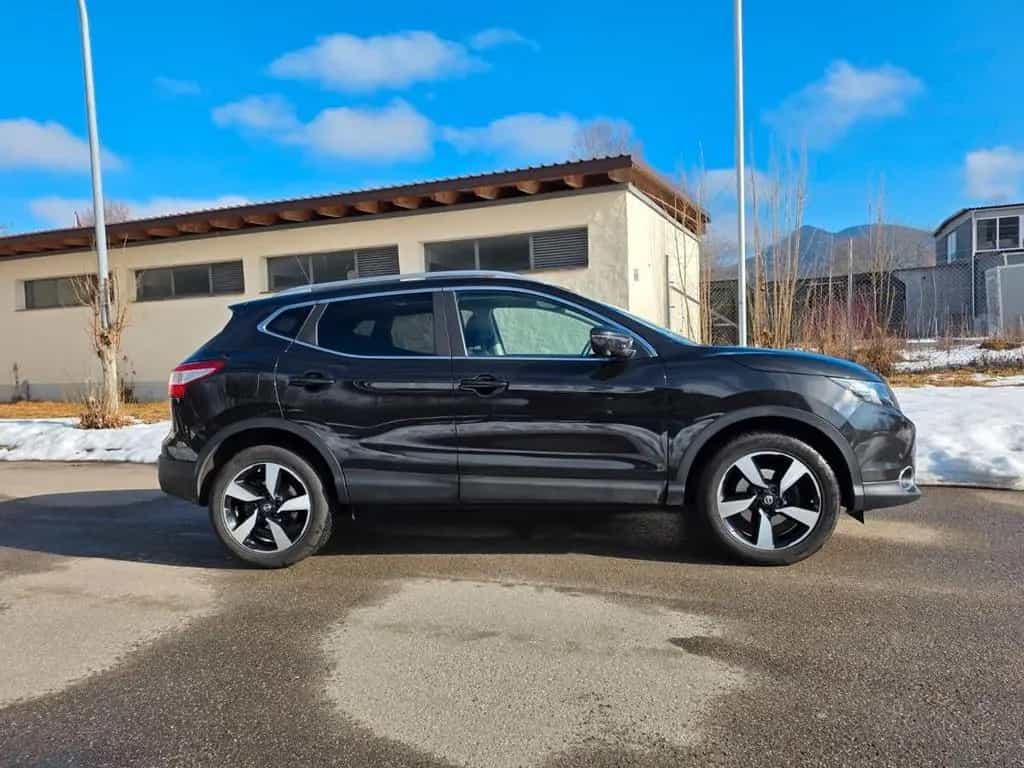 Nissan Qashqai 360° TÜV+KD NEU incl Winterkomplttr. 11/2015-photo-1
