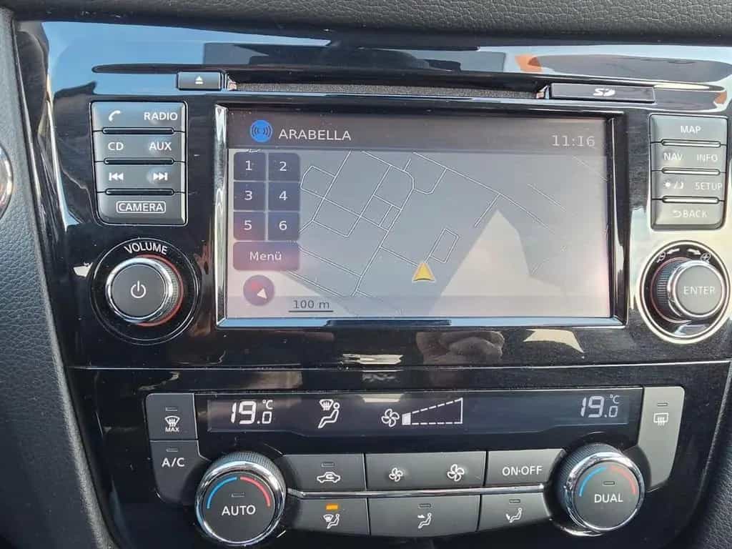 Nissan Qashqai 360° TÜV+KD NEU incl Winterkomplttr. 11/2015-photo-10
