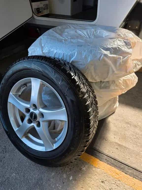 Nissan Qashqai 360° TÜV+KD NEU incl Winterkomplttr. 11/2015-photo-16