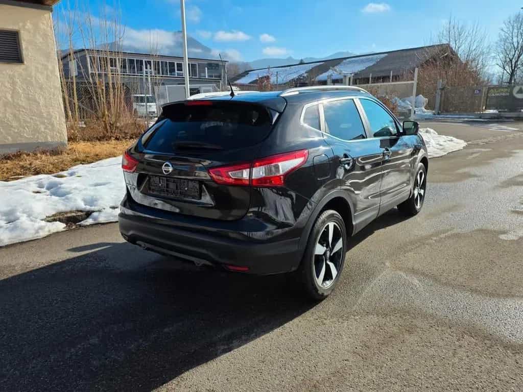 Nissan Qashqai 360° TÜV+KD NEU incl Winterkomplttr. 11/2015-photo-2