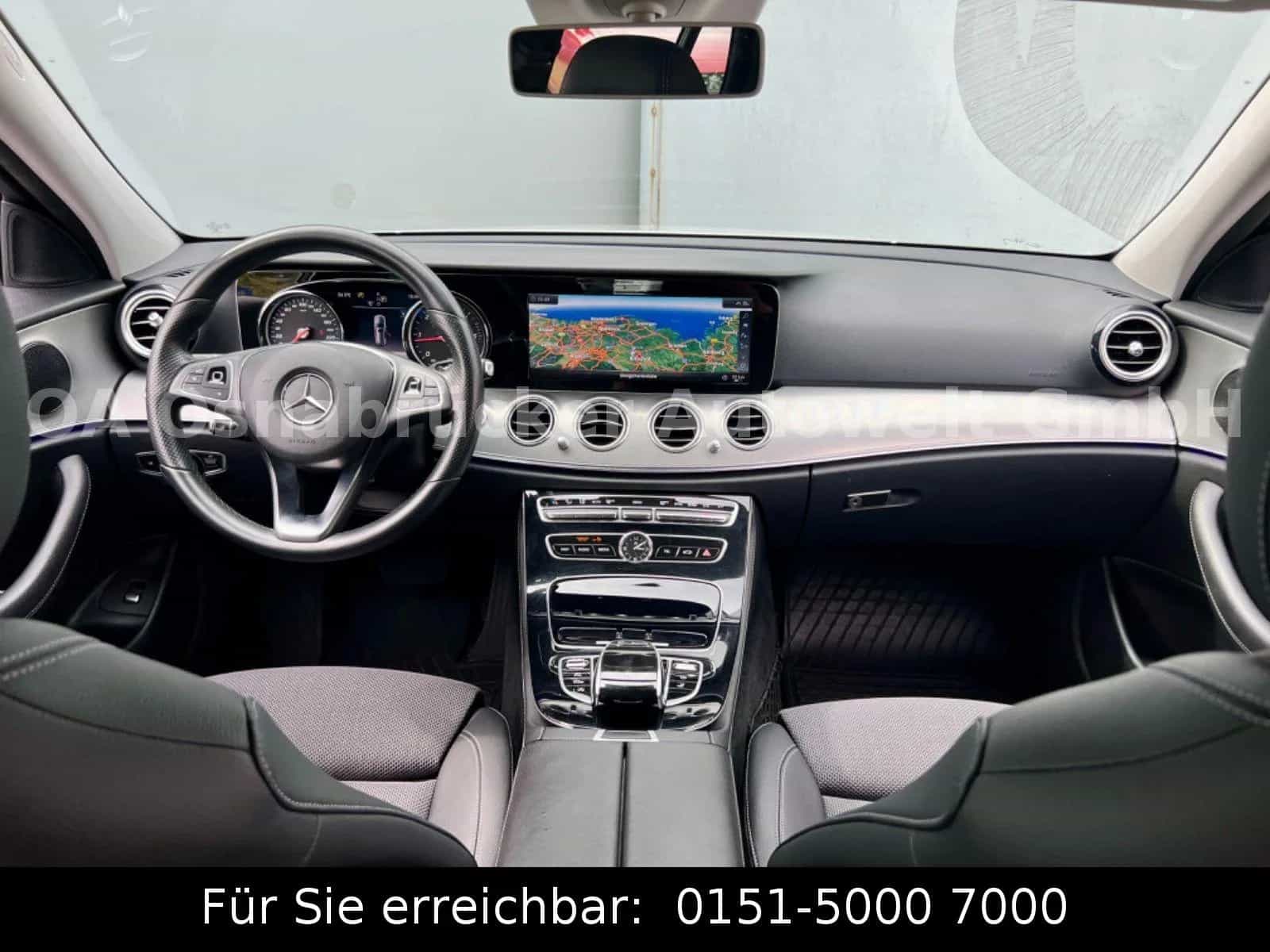 Mercedes-Benz E-Class 220 05/2018-photo-10